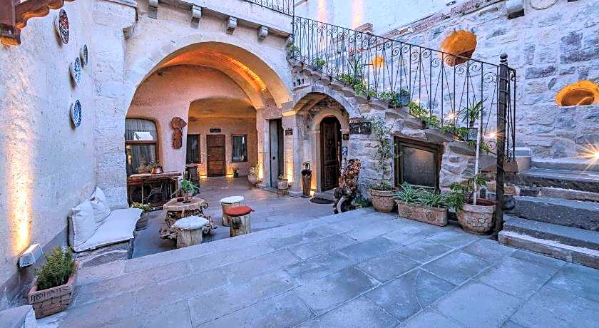 Eyes Of Cappadocia Cave Hotel