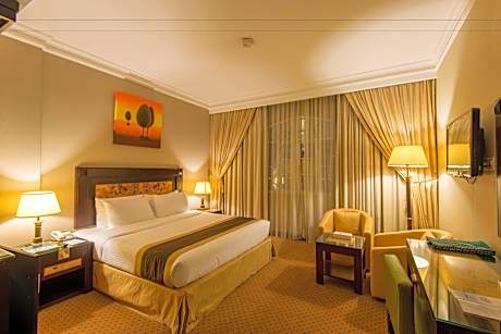 Standard King Single Room