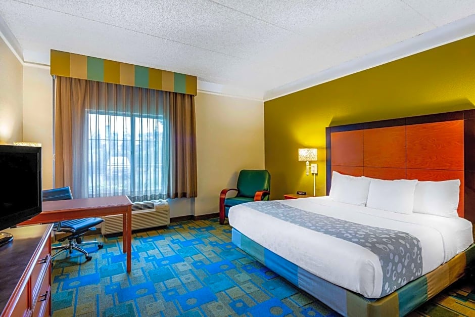 La Quinta Inn & Suites by Wyndham Fremont / Silicon Valley