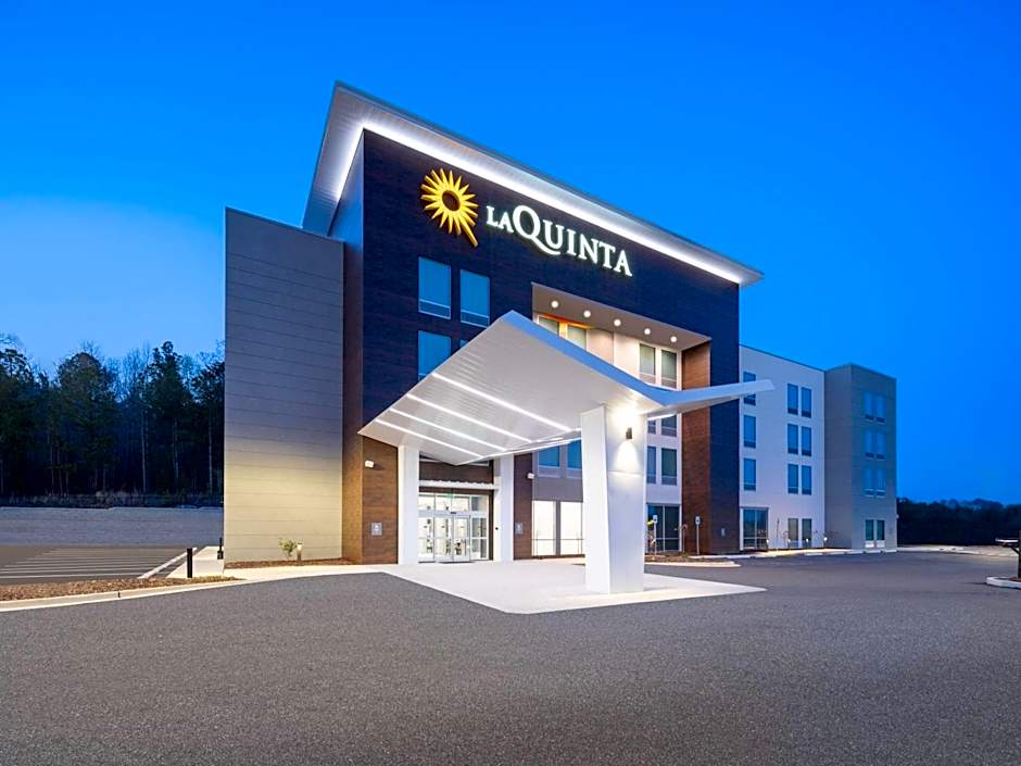 La Quinta by Wyndham Chelsea Birmingham