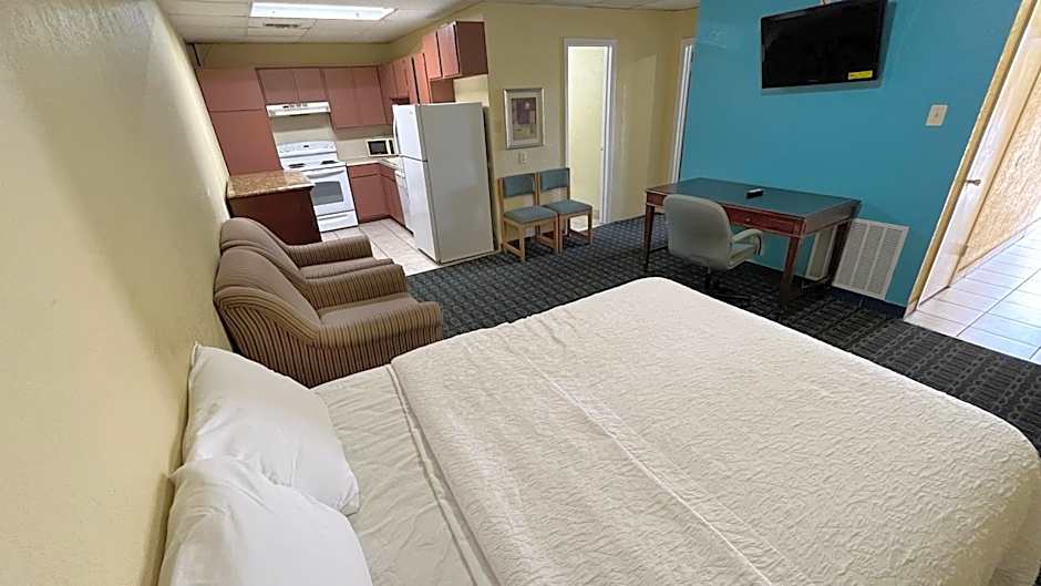 Extended Stay Motel - Snyder
