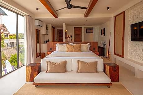 King Suite with Sea View