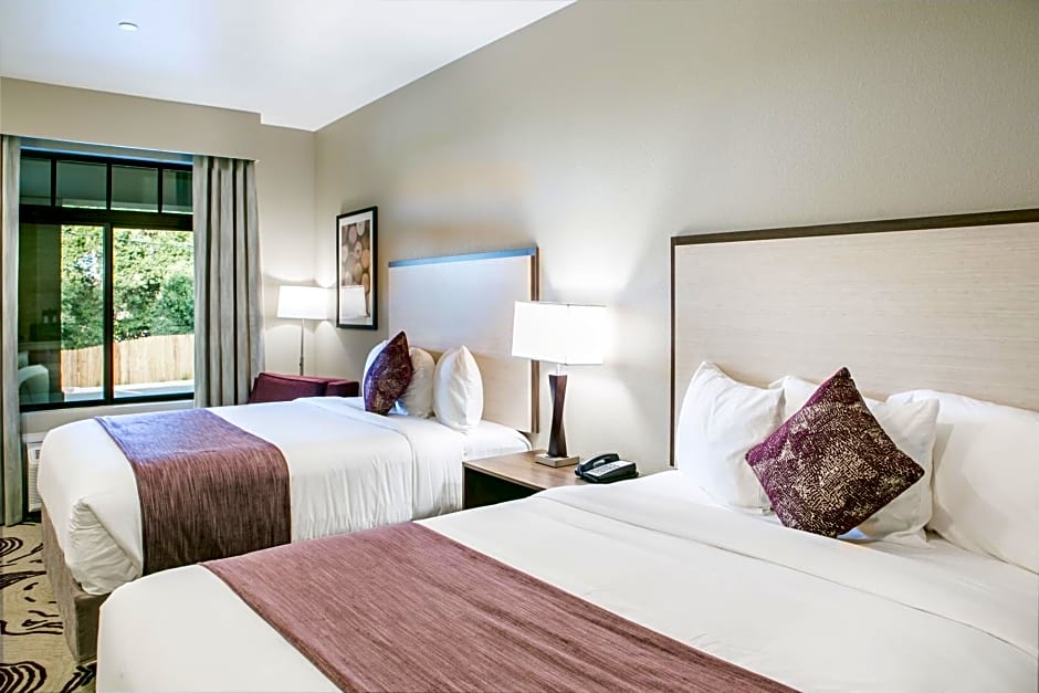 Hotel Siri Downtown - Paso Robles