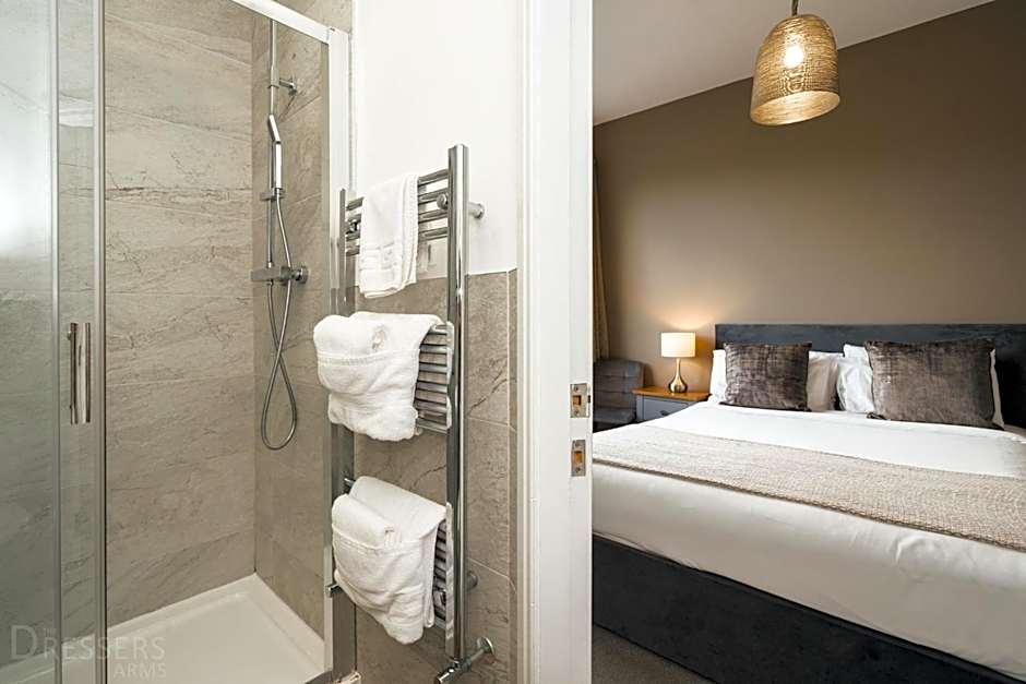 Rooms at The Dressers Arms