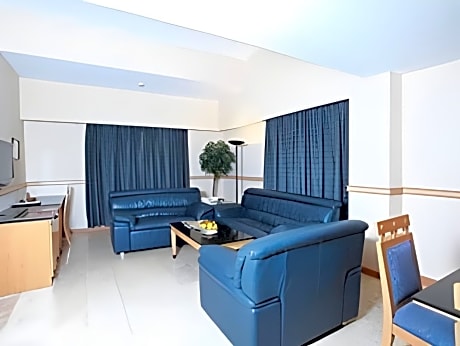 Junior Suite (Double or Twin)