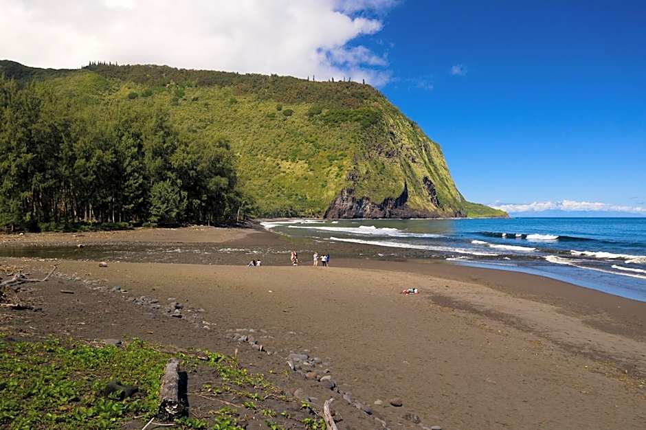 Waipi'o Lodge