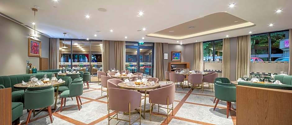 DoubleTree by Hilton Plovdiv Center