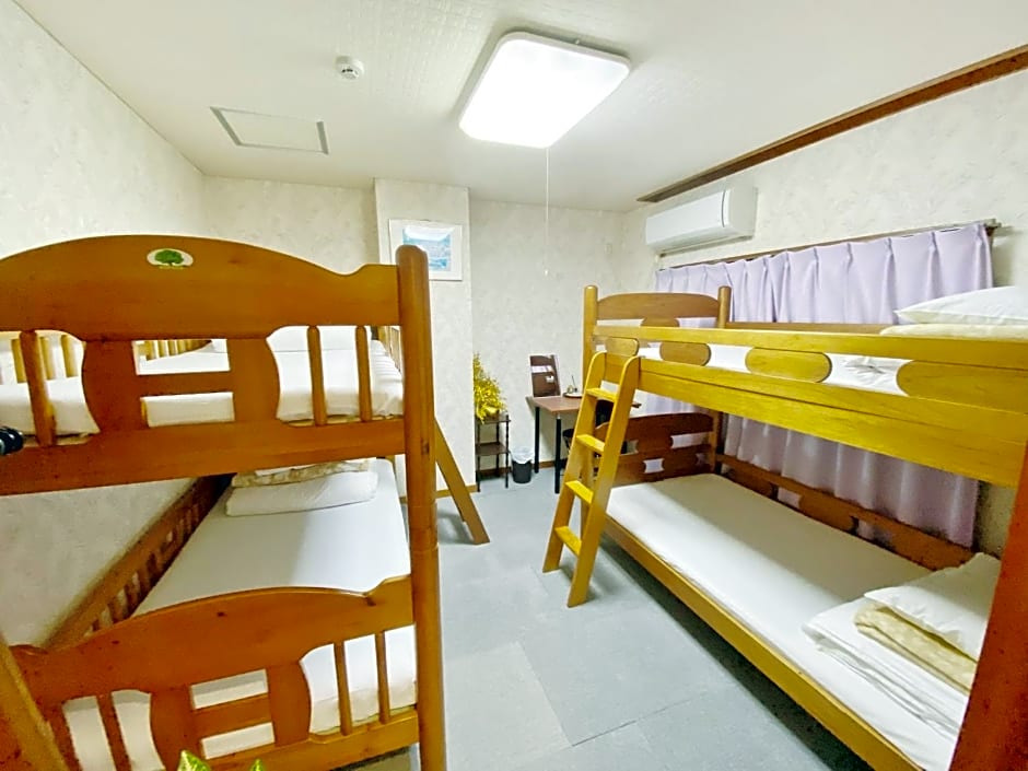 GuestHouse017徳島個室 飲食街中心 阿波踊り会館7分 文理&徳島大学 アスティとくしま車8分