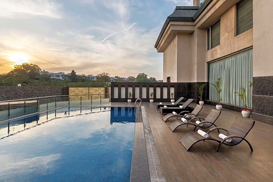 Ramada by Wyndham New Delhi Pitampura