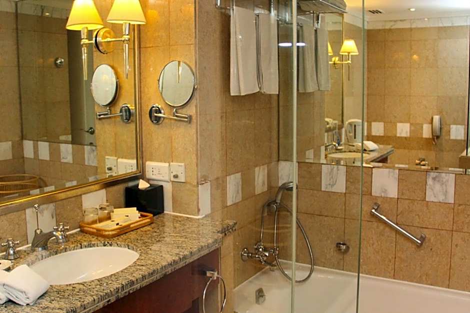 Kai Wah Plaza International Hotel