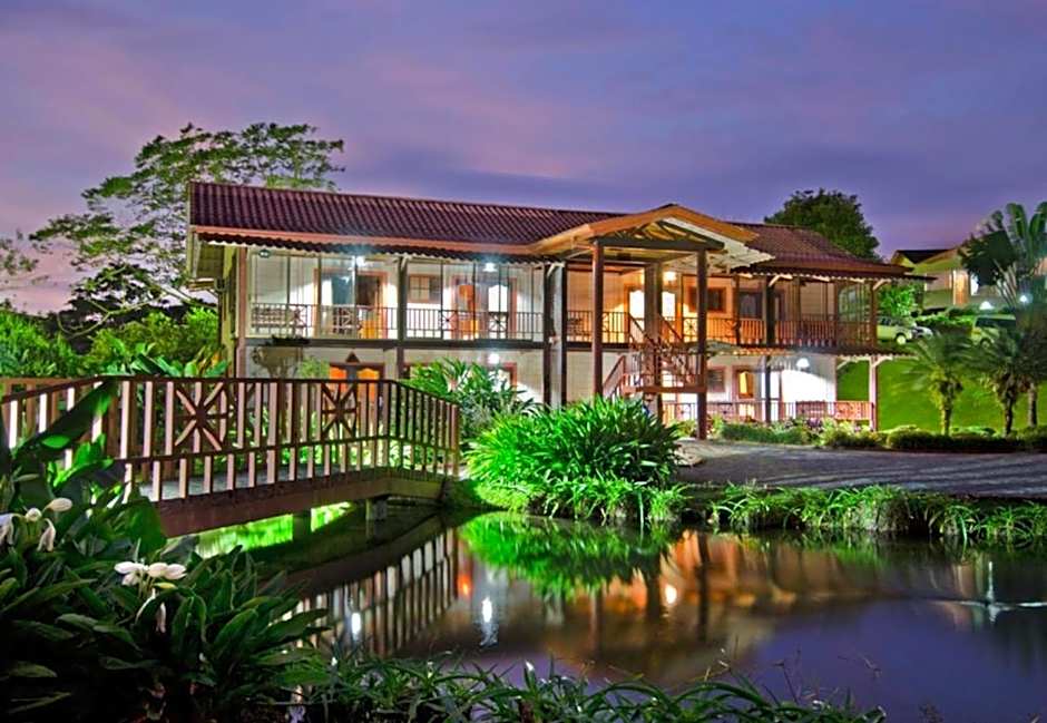 Montaña de fuego Mountain Resort & Spa