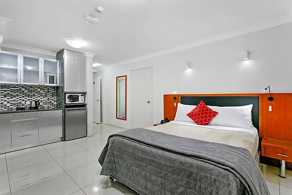 Comfort Inn & Suites Burwood
