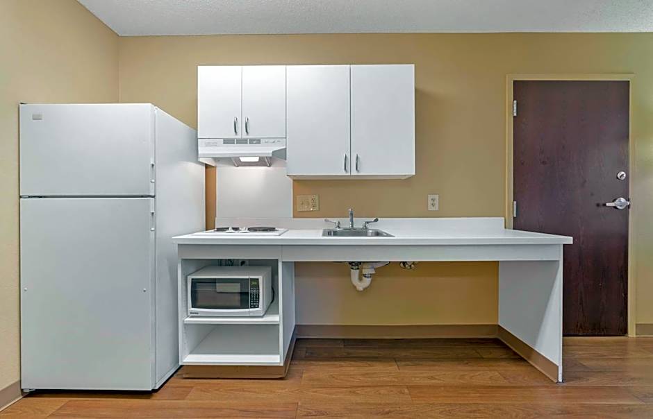 Extended Stay America Suites - Stockton - March Lane