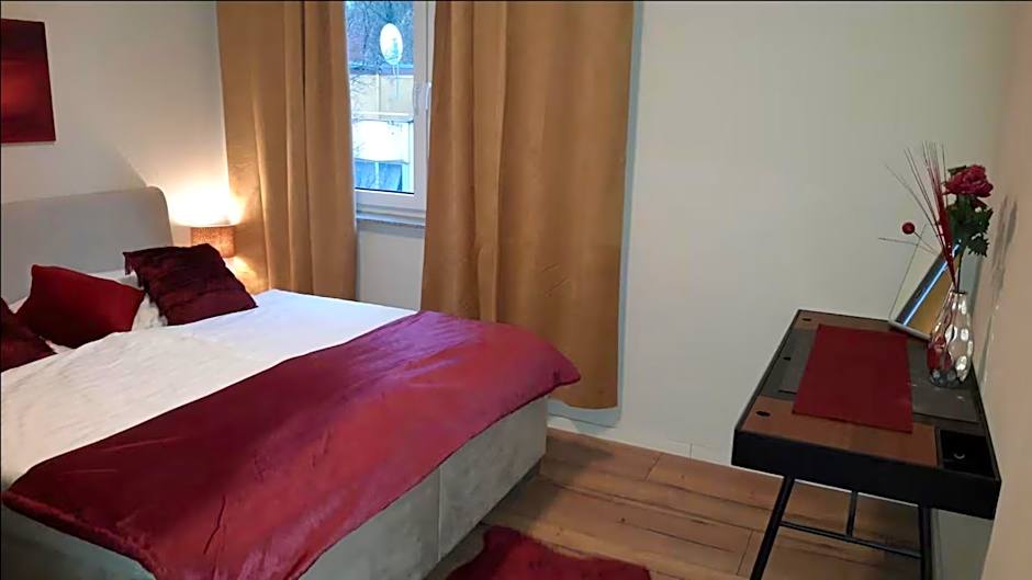 FHS ApartHotel