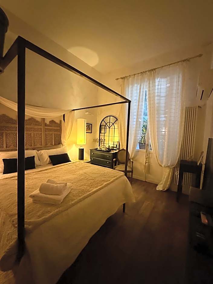 Les Chambres de Amelie B&B