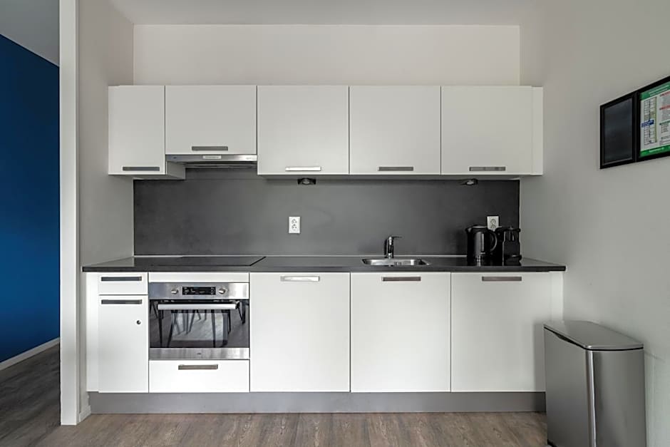 YAYS Amsterdam Prince Island by Numa