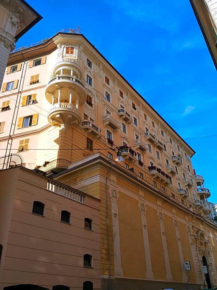 Victoria House Hostel