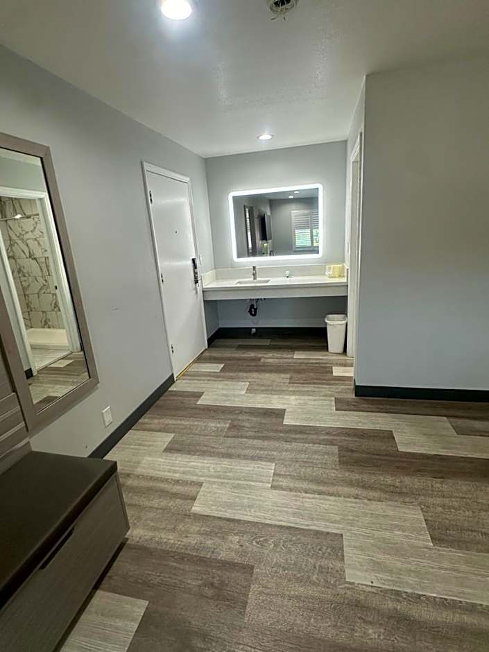 Garden Inn San Gabriel