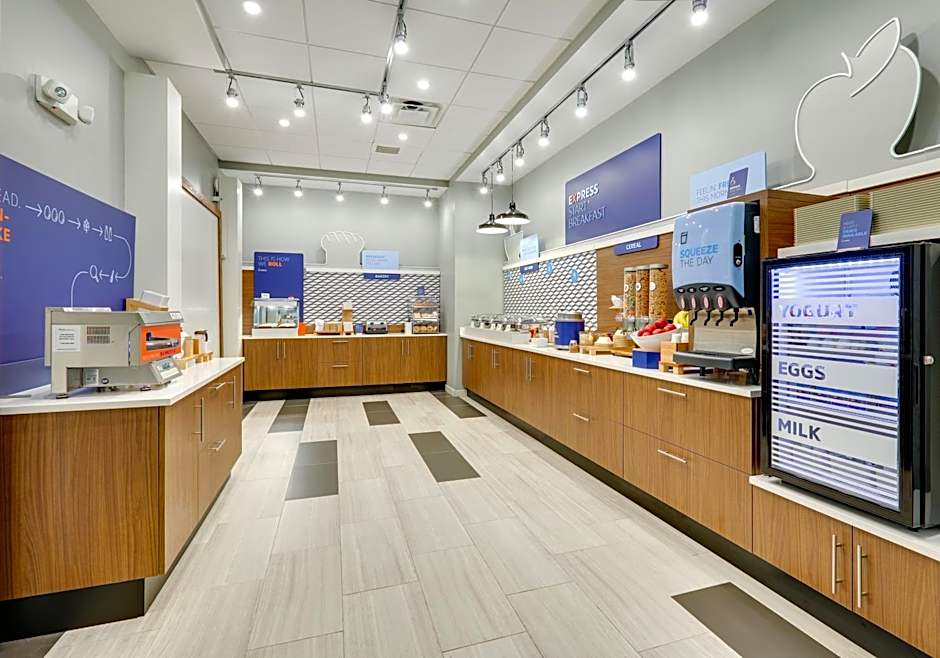 Holiday Inn Express And Suites Kermit By IHG