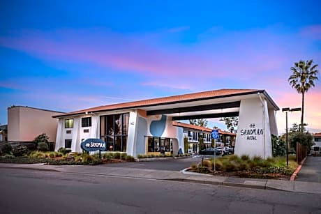 The Sandman Santa Rosa Sonoma, an Ascend Collection Hotel
