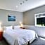 Manata Homestead & Lodge