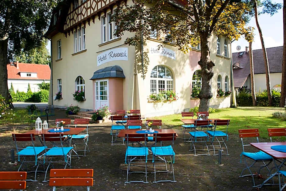 Hotel & Restaurant Raueneck