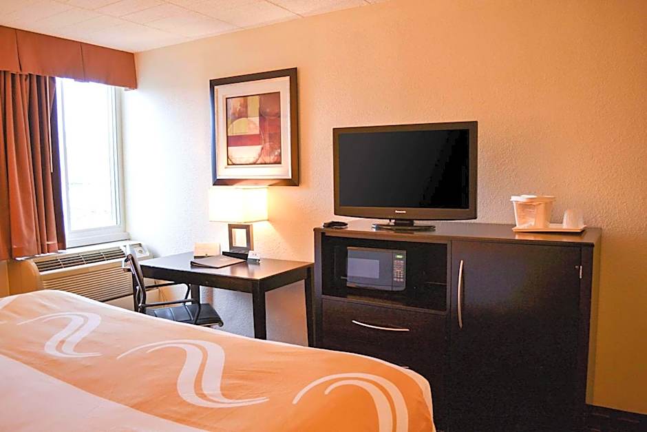 Comfort Inn Dunmore - Scranton East