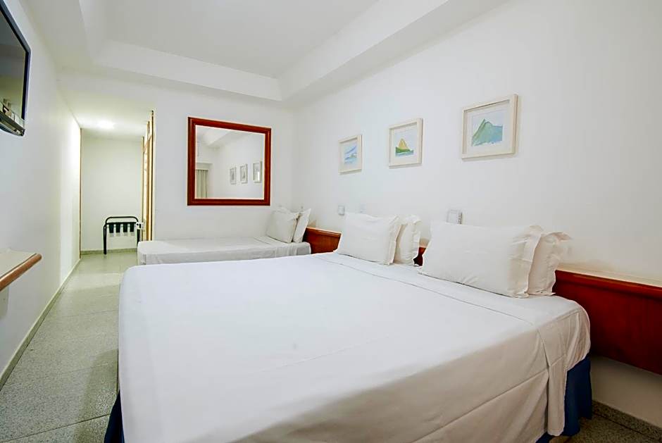 Hotel Bandeirantes