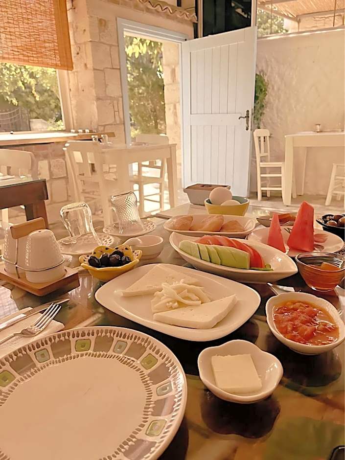 Alayaz Hotel