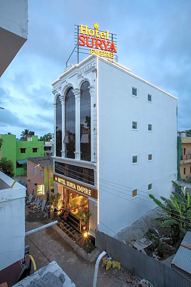 Hotel Surya Empire