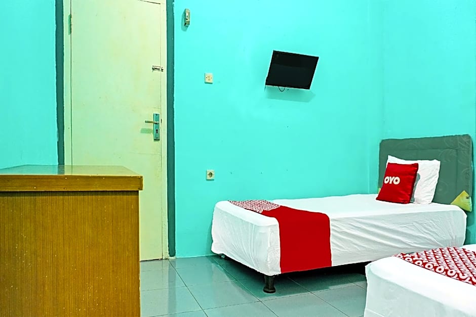 Hotel O Home Stay Elis Cateliya Syariah