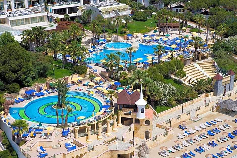 Fantasia Deluxe Hotel