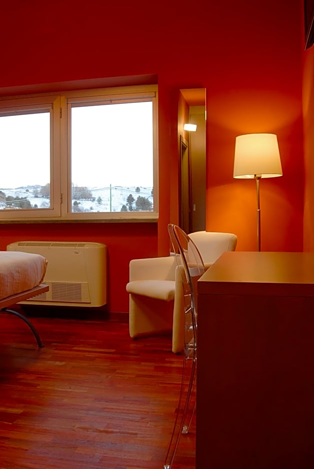 San Lorenzo Si Alberga