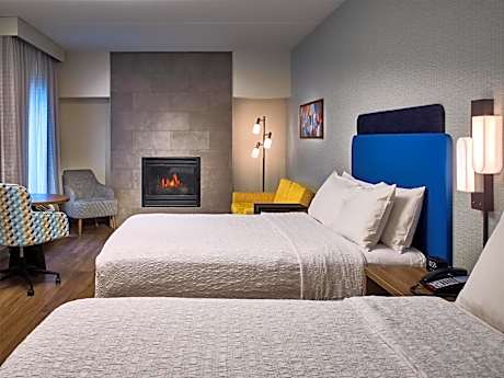 Queen Room with Two Queen Beds and Sofa Bed