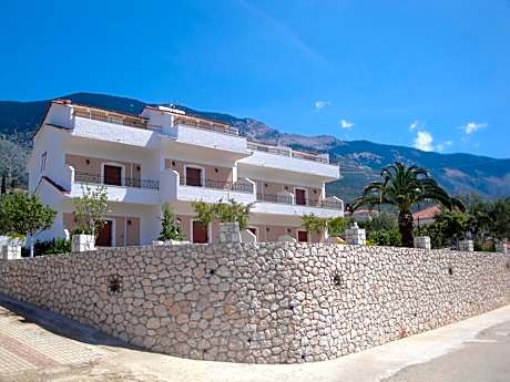 Ocean Front Studios 77