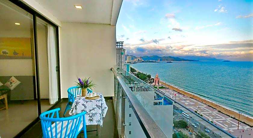 Holi Beach Hotel and Apartments