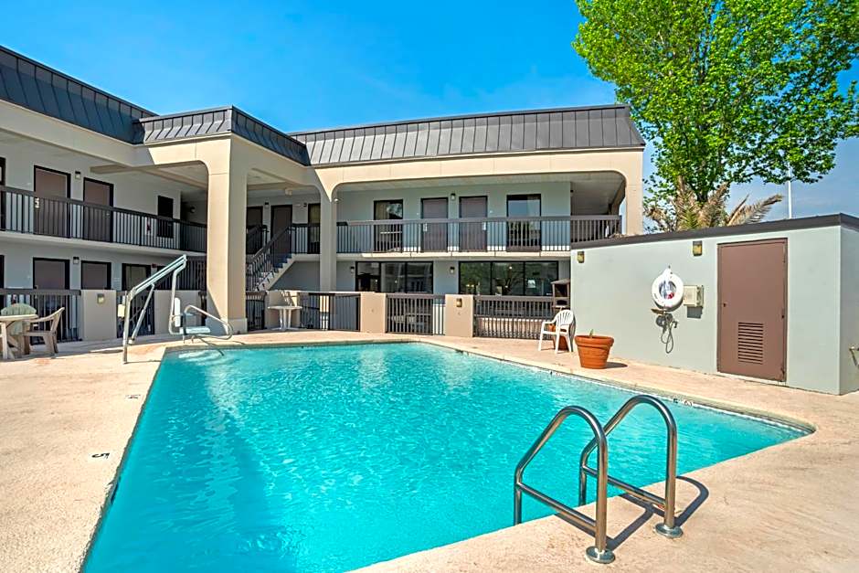 Quality Inn Foley - Gulf Shores North