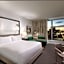The Laura Hotel, Houston Downtown, Autograph Collection
