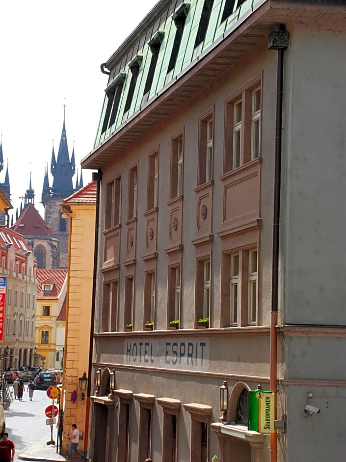 EA Hotel Royal Esprit