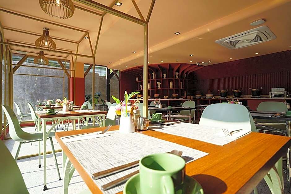 4 Monkeys Hotel