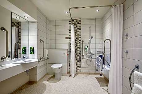 Premier Inn Addlestone