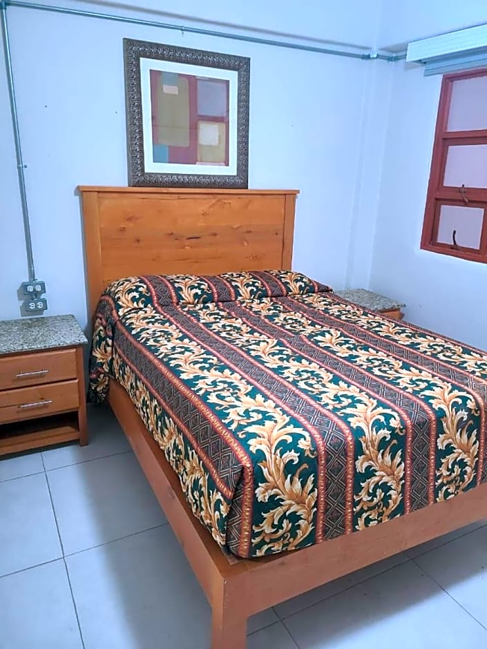 HOTEL VILLAGRAN