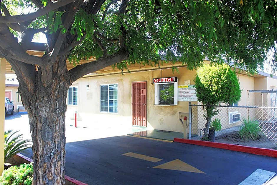 Royla Motel
