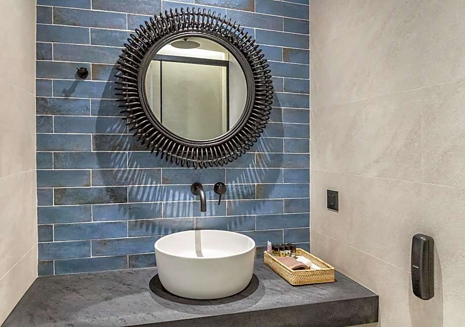 SAVUS Boutique Hotel