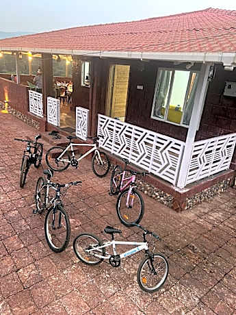 K Hill House, Amboli 