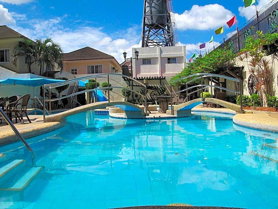 Crown Regency Suites Mactan