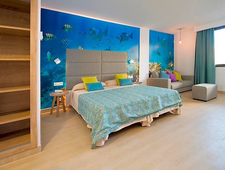 Marvell Club Hotel & Apartments