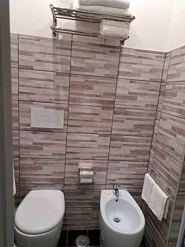 Residenza Cola Di Rienzo - Suite In Rome