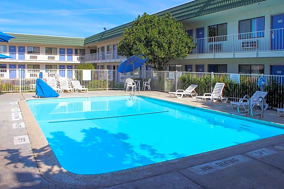 Motel 6-King City, CA