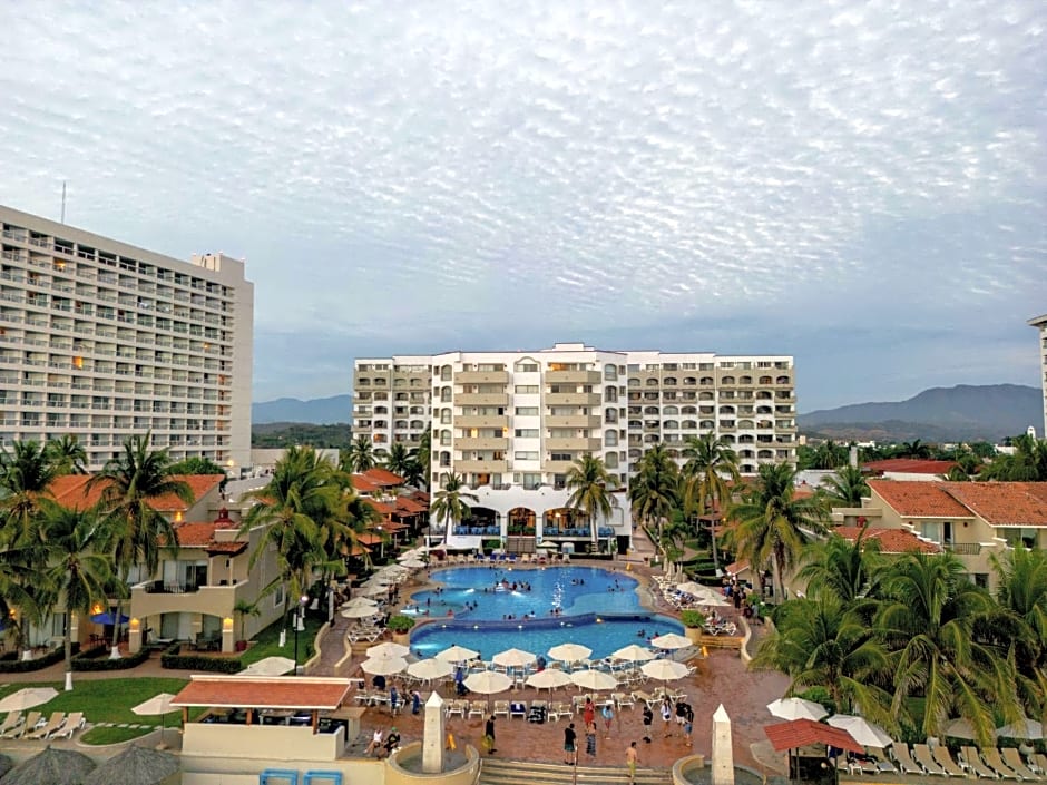 Tesoro Ixtapa Beach Resort